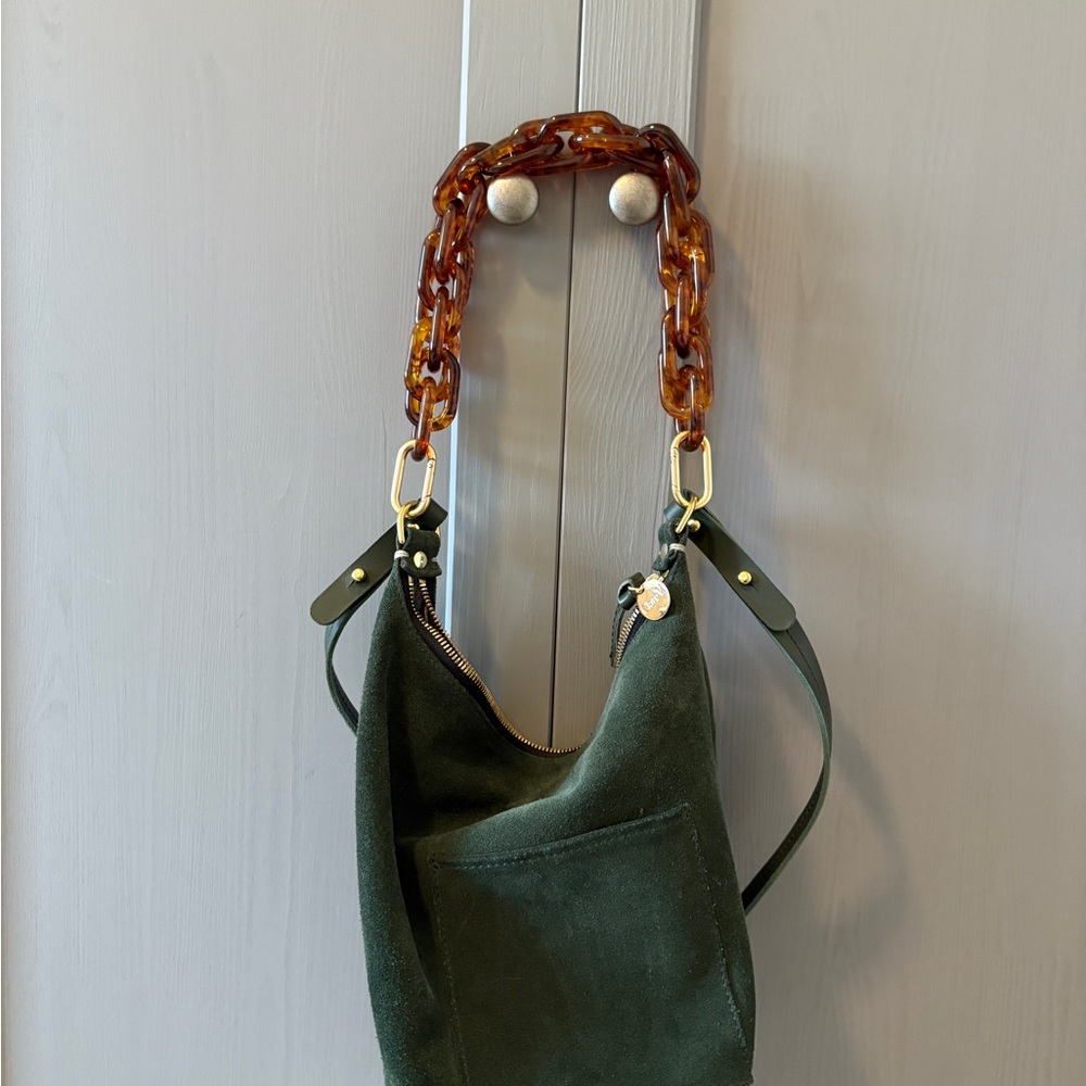 Clare V tortoise shell resin handle
